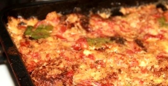 Куриные котлеты в томатном соусе