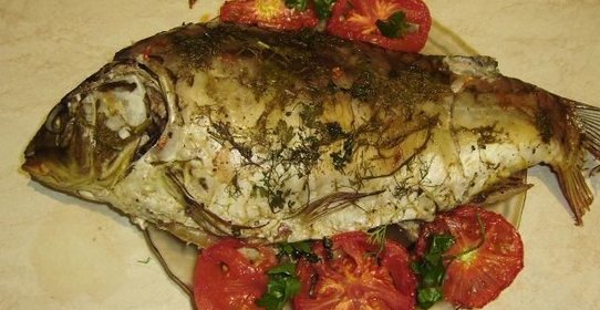 Карп фаршированный запеченный в духовке