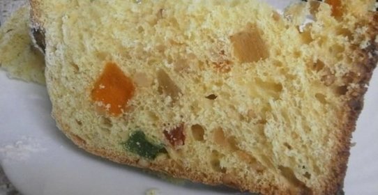 Кулич с кешью и цукатами