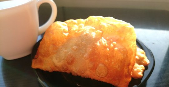 Мини-чебуреки из заварного теста