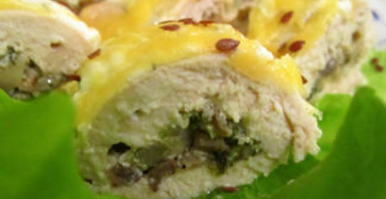 Рулетики из курицы с грибами и шпинатом
