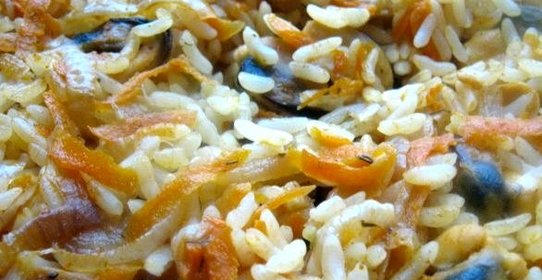 Плов в духовке в казане