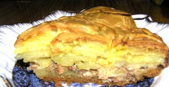 Пирог рыбный с сайрой