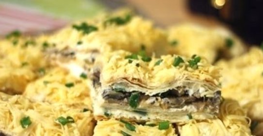 Пирог с груздями и картошкой