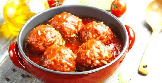 Ёжики в сметанном соусе — рецепт из детства