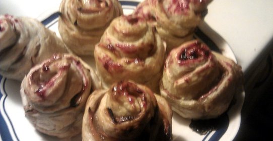 Розочки с яблоками