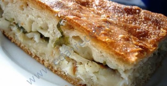 Рыбный пирог с палтусом и рисом