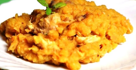 Мясо в гороховом пюре