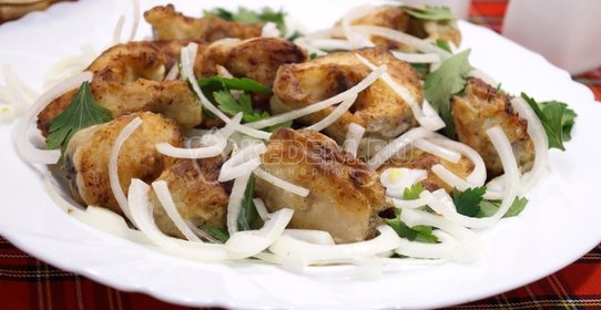 Яблоки, фаршированные ягодами