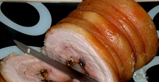 Рулет из пузанины в духовке