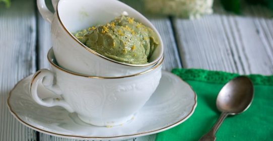 Веганское лимонное мороженое