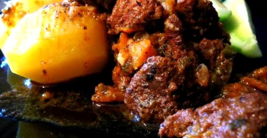 Гуляш из кабана