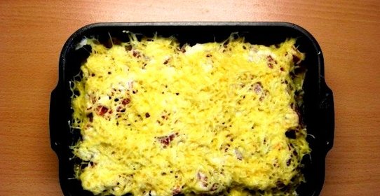 Фарш с помидорами и сыром