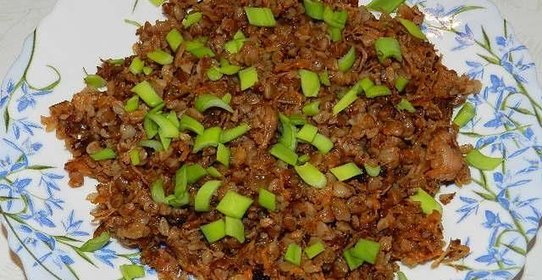 Гречка с тушенкой