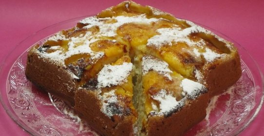 Пирог с абрикосами