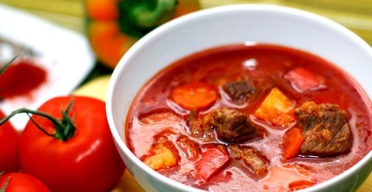 Гуляш с картофелем