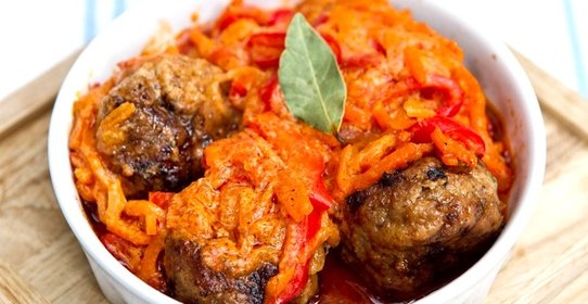 Тефтели по‑гречески