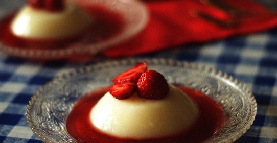 Панна-котта с клубникой