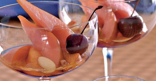 Пряные фрукты в бренди