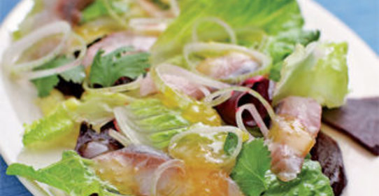 Салат из норвежской сельди и свеклы