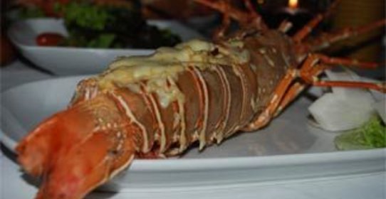 Шарлотка с сухофруктами