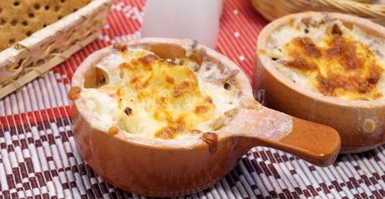 Тыквенный пирог с грецкими орехами и финиками