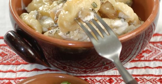 Галушки с салом