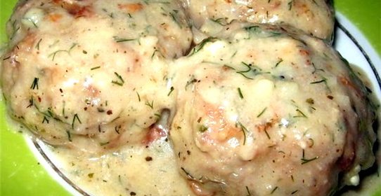 Котлеты в соусе из плавленного сыра