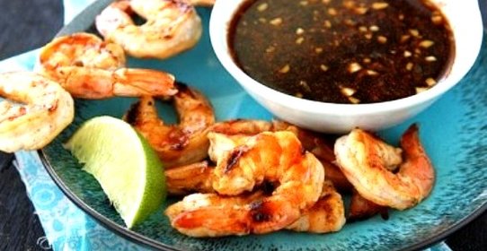 Креветки в сладко-остром соусе