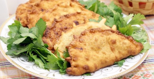 Чебуреки с мясом