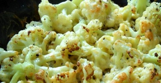 Цветная капуста в сливочно-сырном соусе
