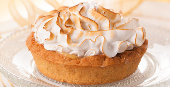 Пирог из сладкого картофеля с меренгами