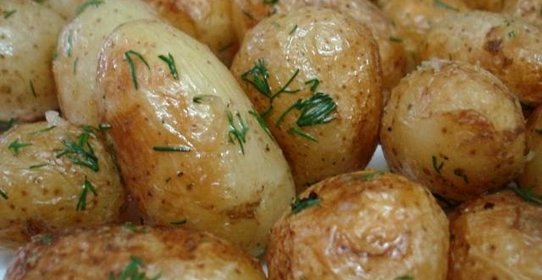 Молодая жареная картошечка