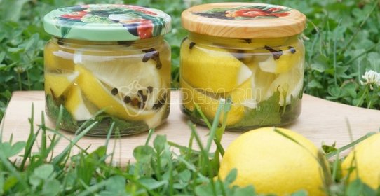 Салат из консервированных бобов