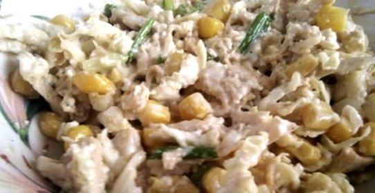 Белковый салат с курицей