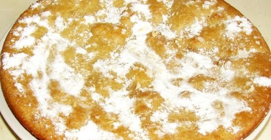 Банановый пирог с бананами в духовке