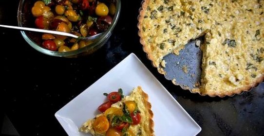 Тарт с кукурузой и базиликом