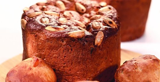 Коломбо, итальянский пасхальный кекс