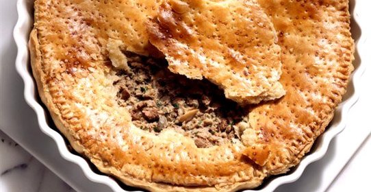 Рождественский пирог в горшочках с уткой