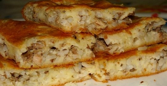 Пирог с рисом и рыбой