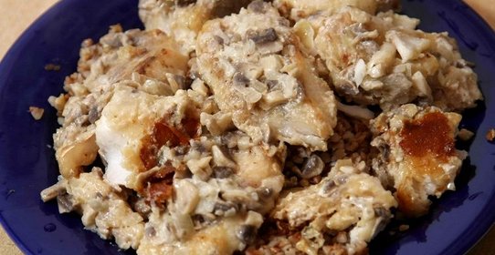 Филе судака под соусом