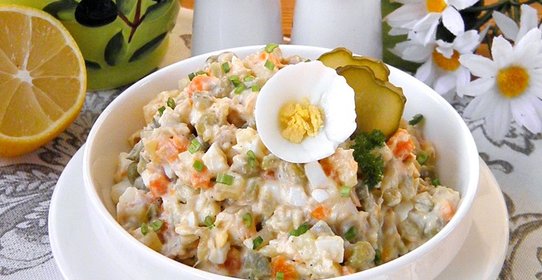 Салат Столичный с курицей