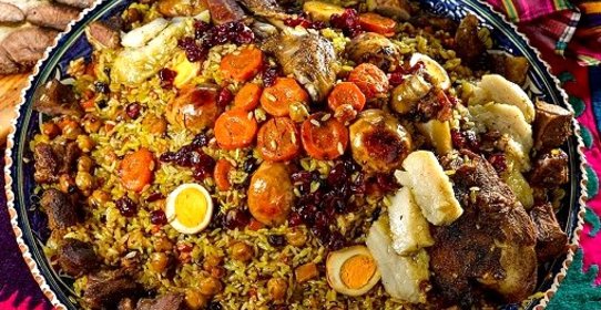 Плов с яйцом