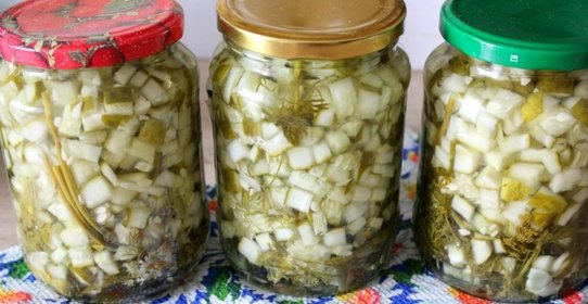 Заготовка из огурцов для салатов и первых блюд
