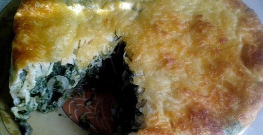 Луковый пирог со шпинатом