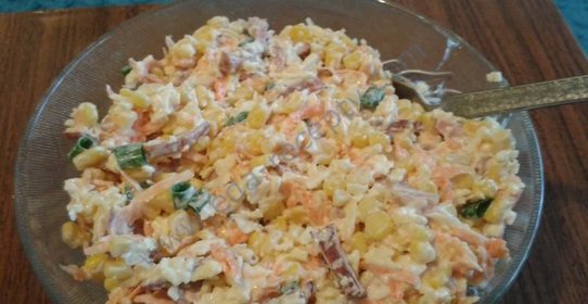 Салат Быстрый копченая колбаса сыр