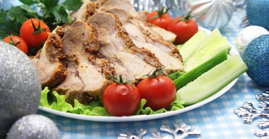 Запеченное мясо в фольге на Новый год