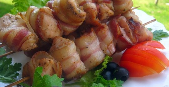 Сувлаки-шашлычки по-гречески