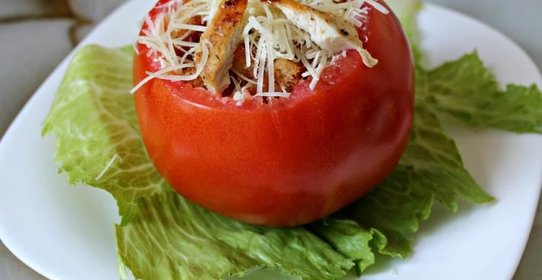 Салат Цезарь в томате