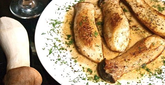 Жареные еринги в соусе